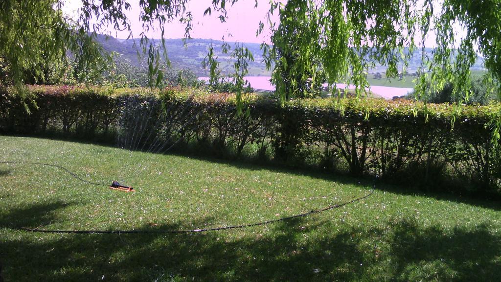 Agriturismo Cugumia Thiesi Bagian luar foto